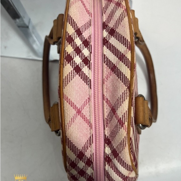 Burberry satchel - Picture 6 of 11